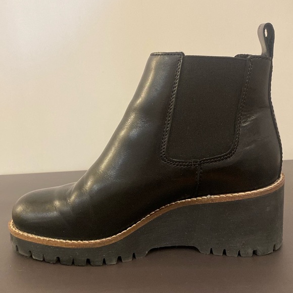 Andre Assous Paran Wedge Bootie - Picture 5 of 10